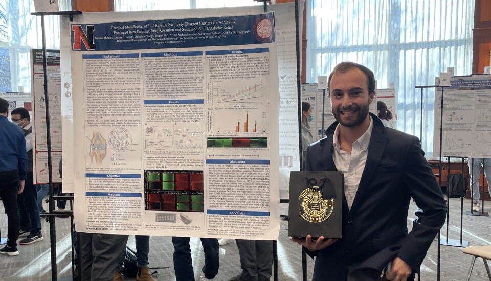 Congrats to Tim for getting First Place at the College of Engineering PhD Research Expo for his poster on electrically charged drugs for cartilage targeting!🏅